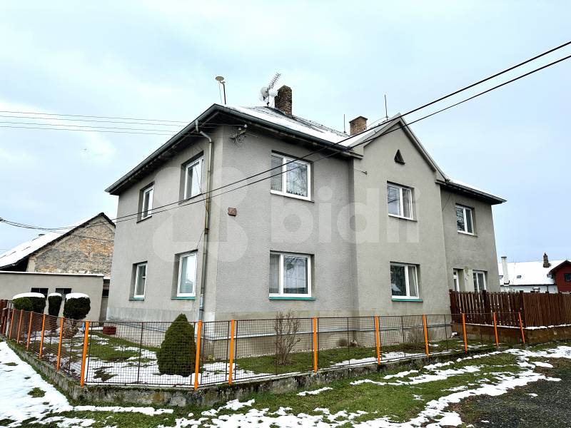 Prodej bytu 2+1, 69m2 s garáží Platenice-Moravany