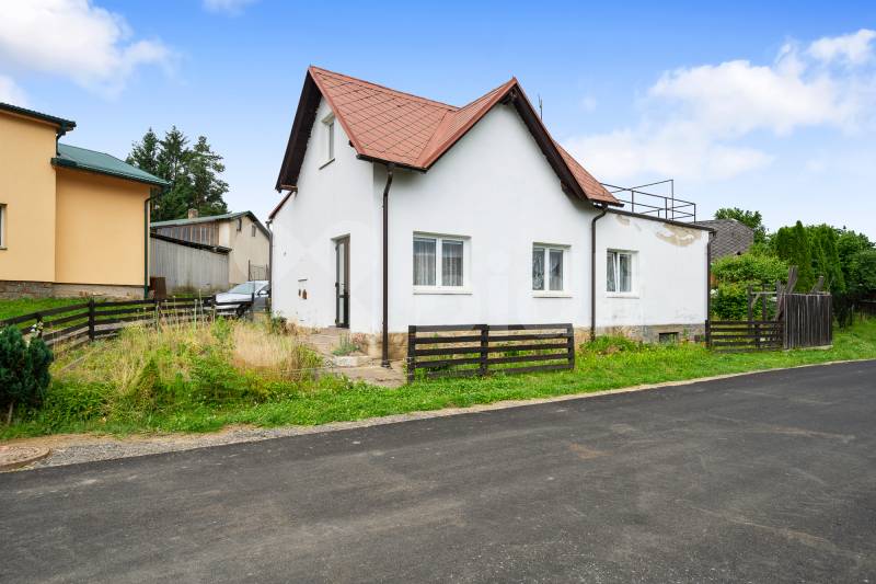 Prodej rodinného domu 109m2, pozemek 260 m2,
