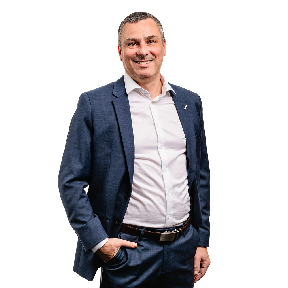 investment feature 3