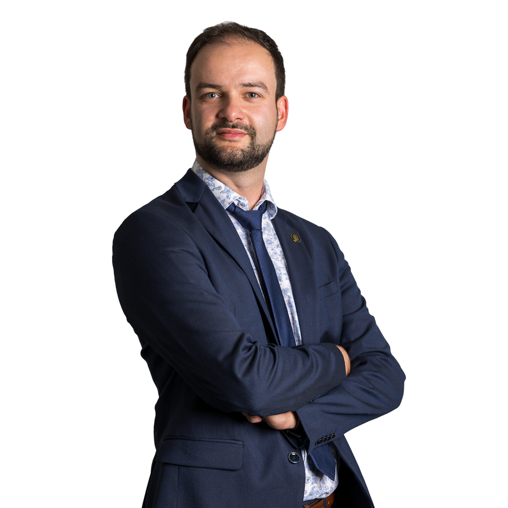 investment feature 3